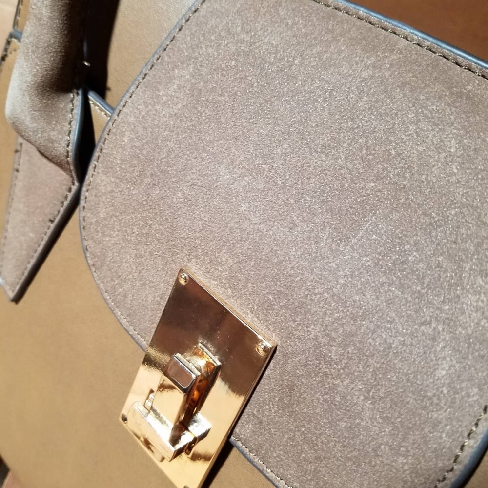 Handbag - Picture 3 of 3